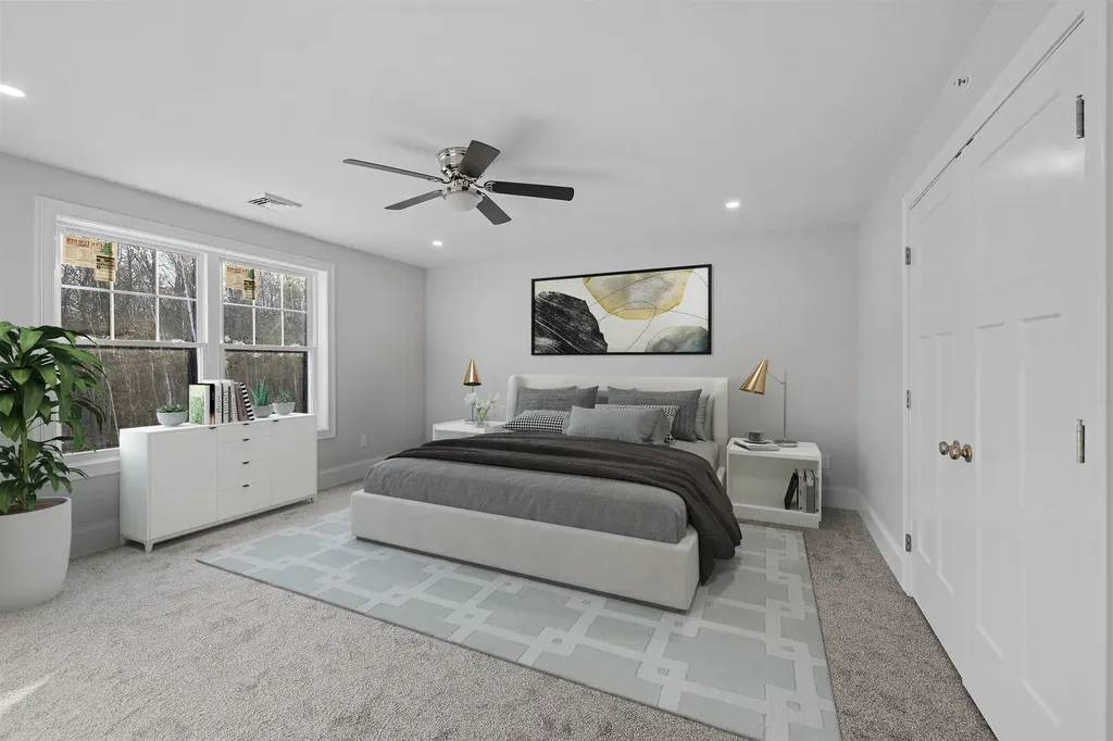 32 Gypsum Lane Chester NH 03036