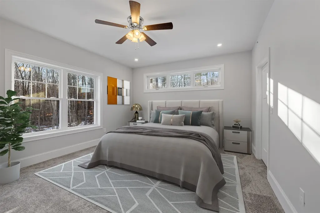 32 Gypsum Lane Chester NH 03036