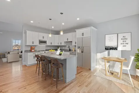 32 Gypsum Lane Chester NH 03036