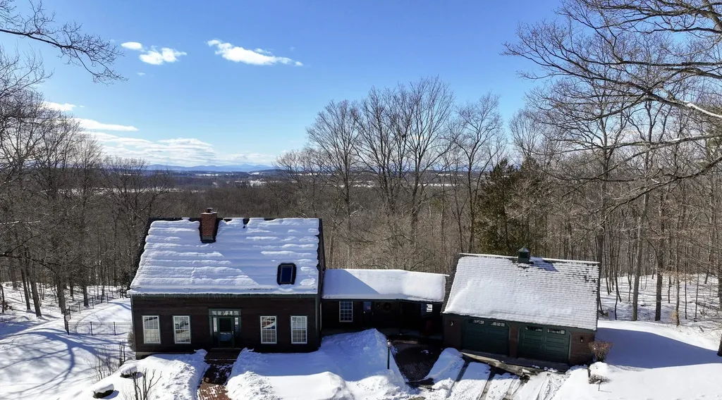 1456 Halladay Road Middlebury VT 05753