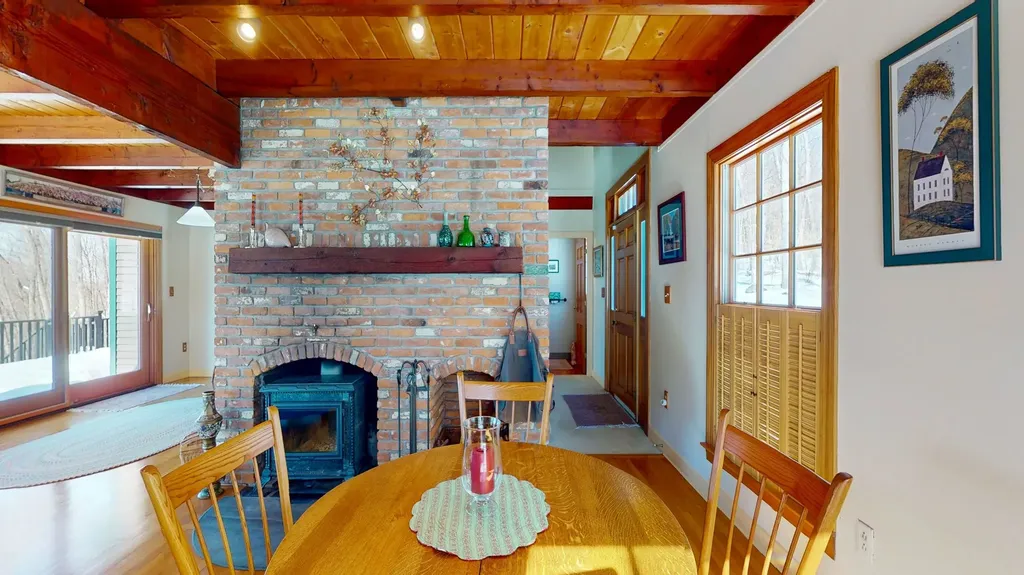 1456 Halladay Road Middlebury VT 05753