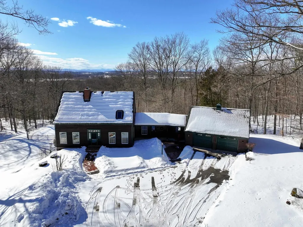 1456 Halladay Road Middlebury VT 05753