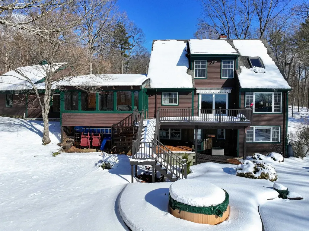 1456 Halladay Road Middlebury VT 05753