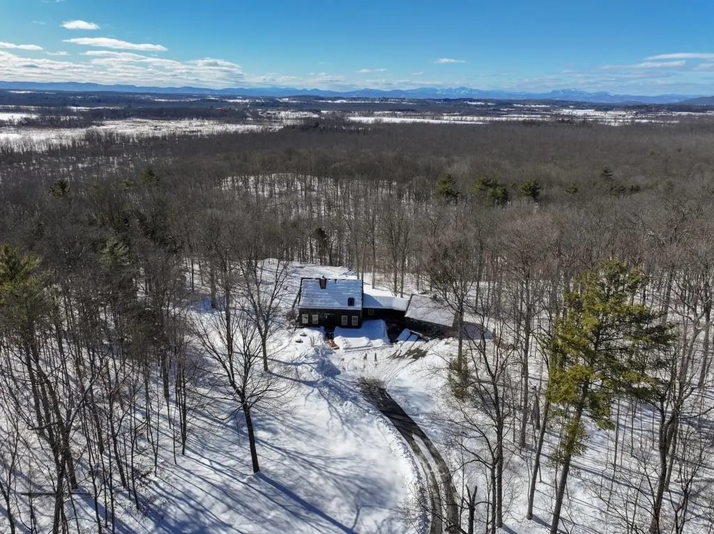 1456 Halladay Road Middlebury VT 05753