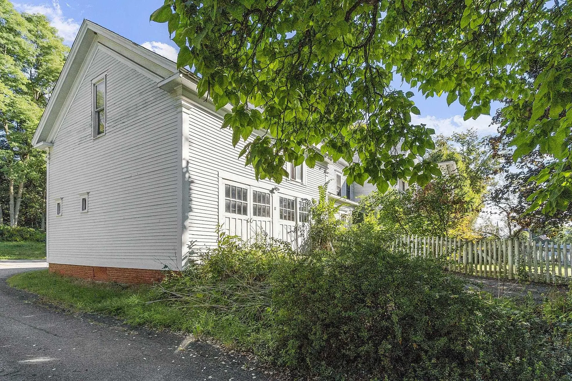 68 Brattleboro Road Hinsdale NH 03451