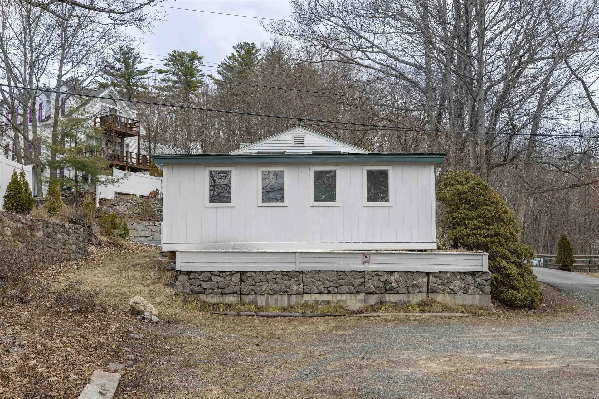 1042 Main Street Sunapee NH 03751