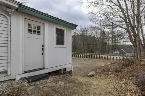 1042 Main Street Sunapee NH 03751