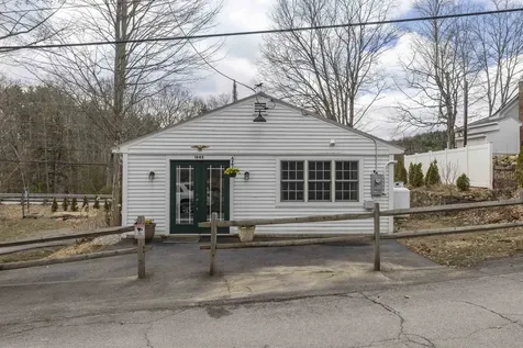 1042 Main Street Sunapee NH 03751
