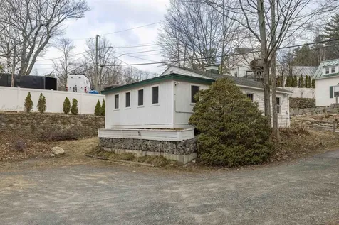 1042 Main Street Sunapee NH 03751