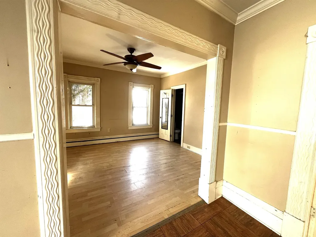 125 Robbins Street Rutland City VT 05701