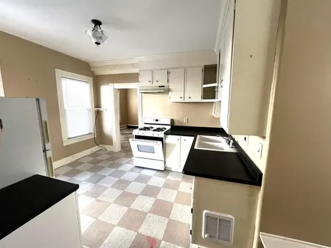 125 Robbins Street Rutland City VT 05701