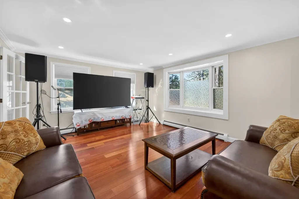 48 Nottingham Circle Lebanon NH 03766