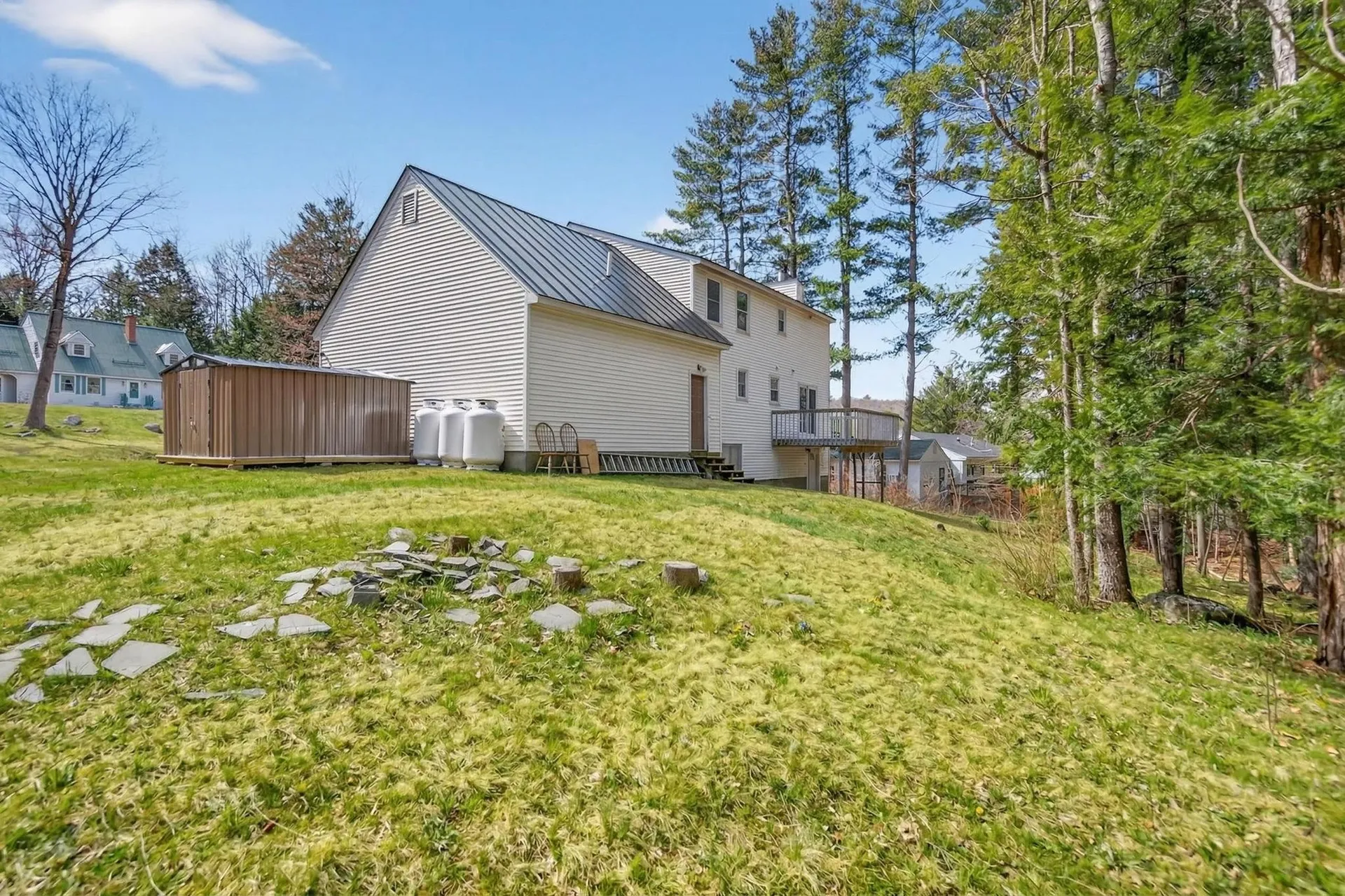 48 Nottingham Circle Lebanon NH 03766