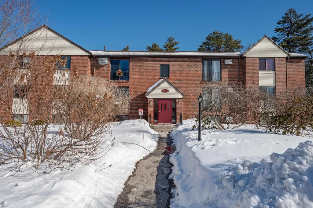 36 English Village Road Manchester NH 03102