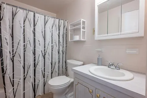 36 English Village Road Manchester NH 03102