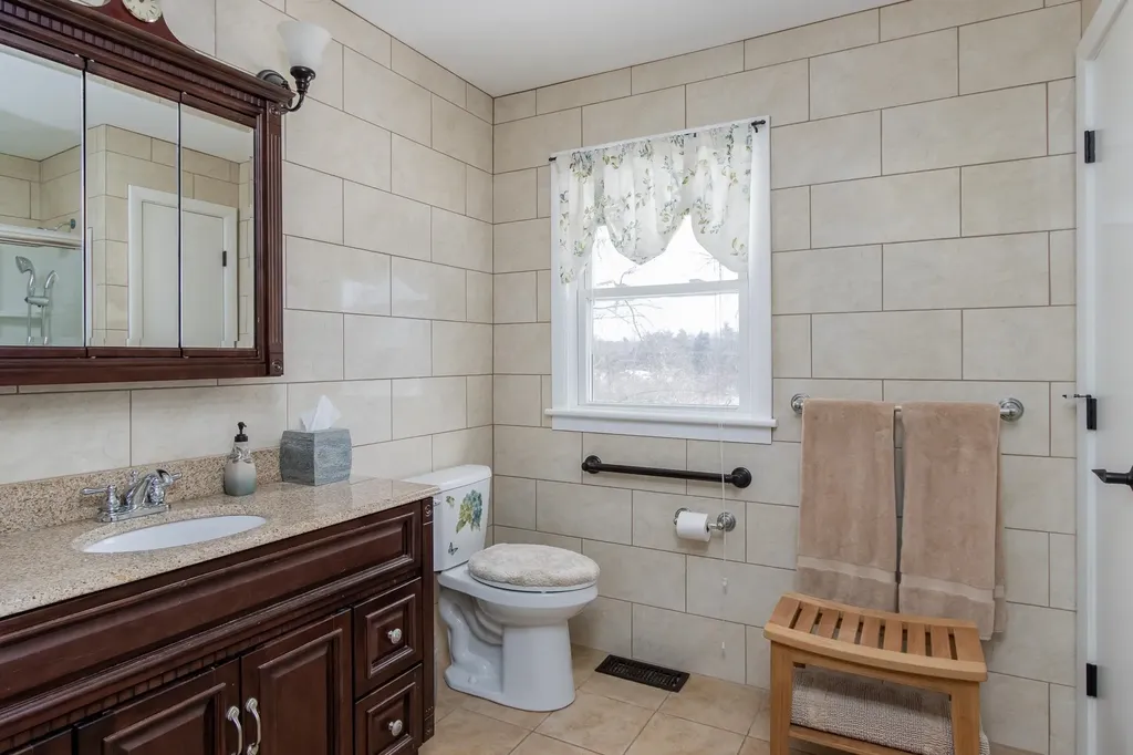 335 S Main Street Concord NH 03301