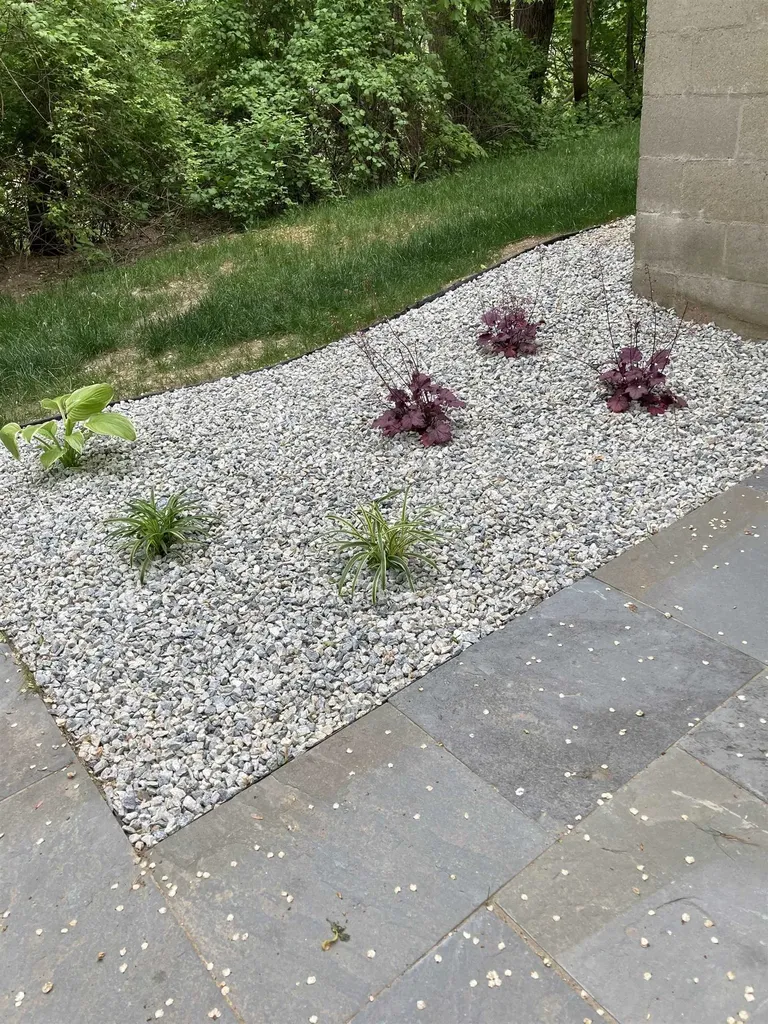 335 S Main Street Concord NH 03301