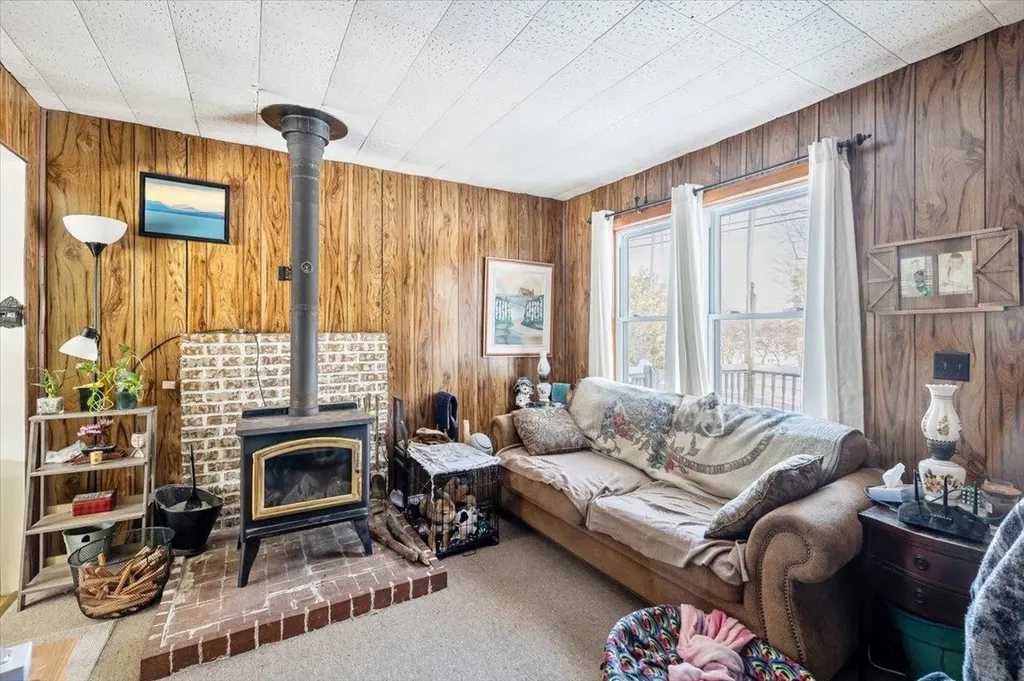 91 Hathaway Inn Drive St. Albans Town VT 05478