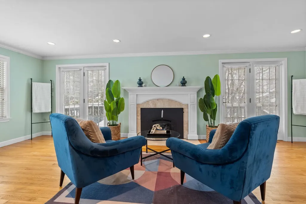 220 Dover Point Road Dover NH 03820