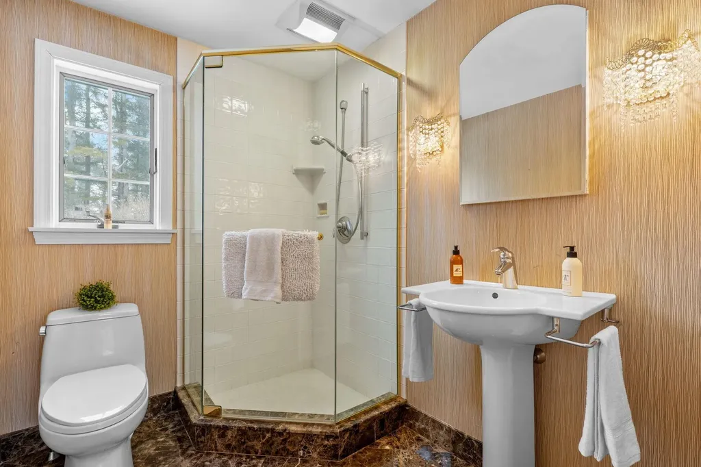 220 Dover Point Road Dover NH 03820