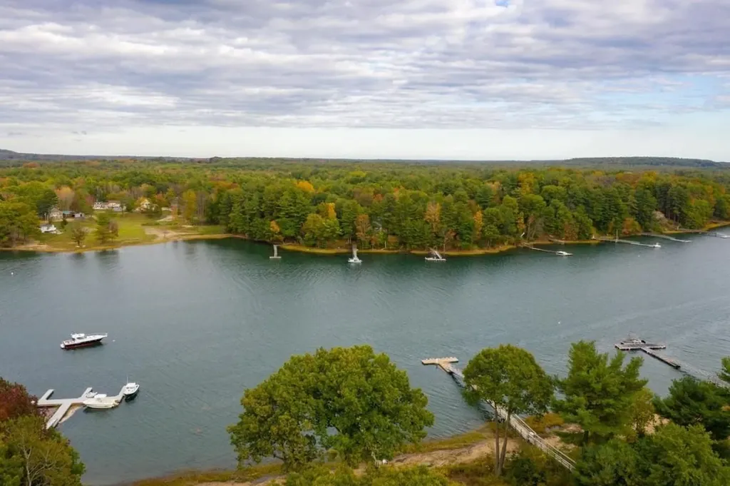 220 Dover Point Road Dover NH 03820