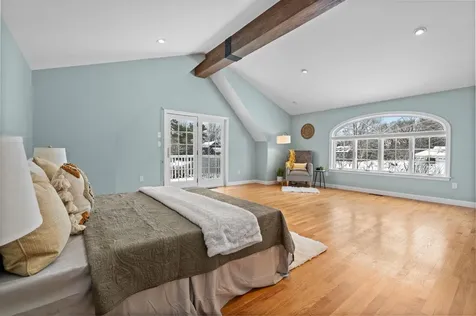 220 Dover Point Road Dover NH 03820