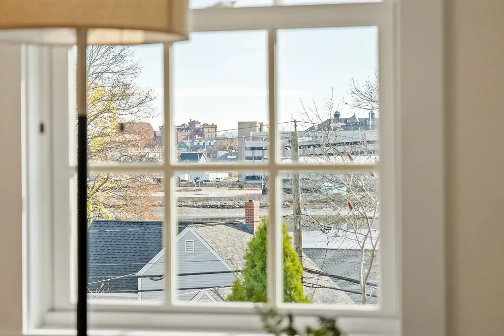 73 Prospect Street Portsmouth NH 03801