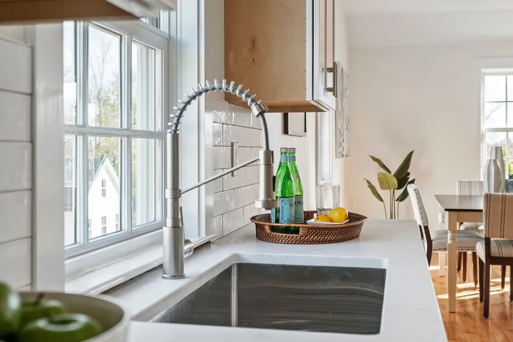 73 Prospect Street Portsmouth NH 03801