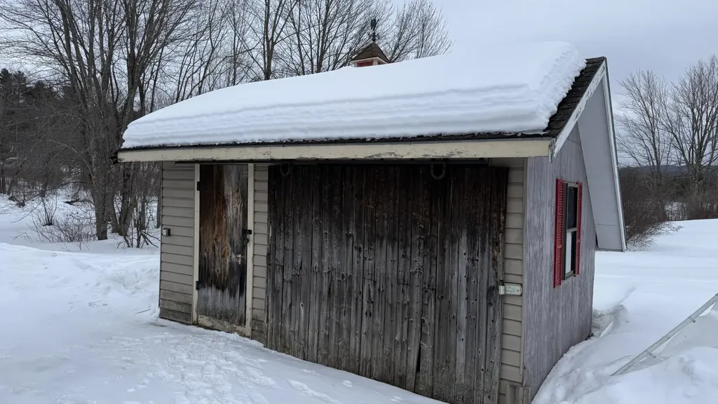 7104 Vt Route 105 Charleston VT 05872