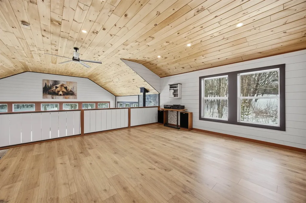 535 North Road Sunapee NH 03782