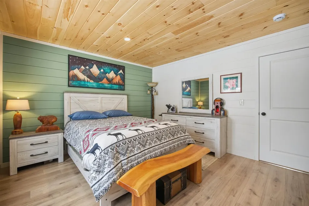 535 North Road Sunapee NH 03782