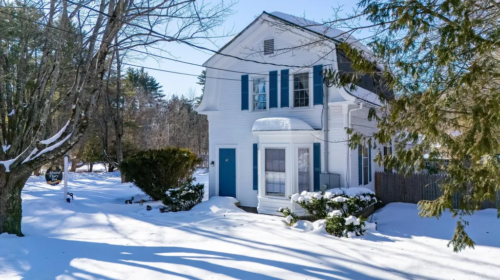 27 Elm Street Fryeburg ME 04037
