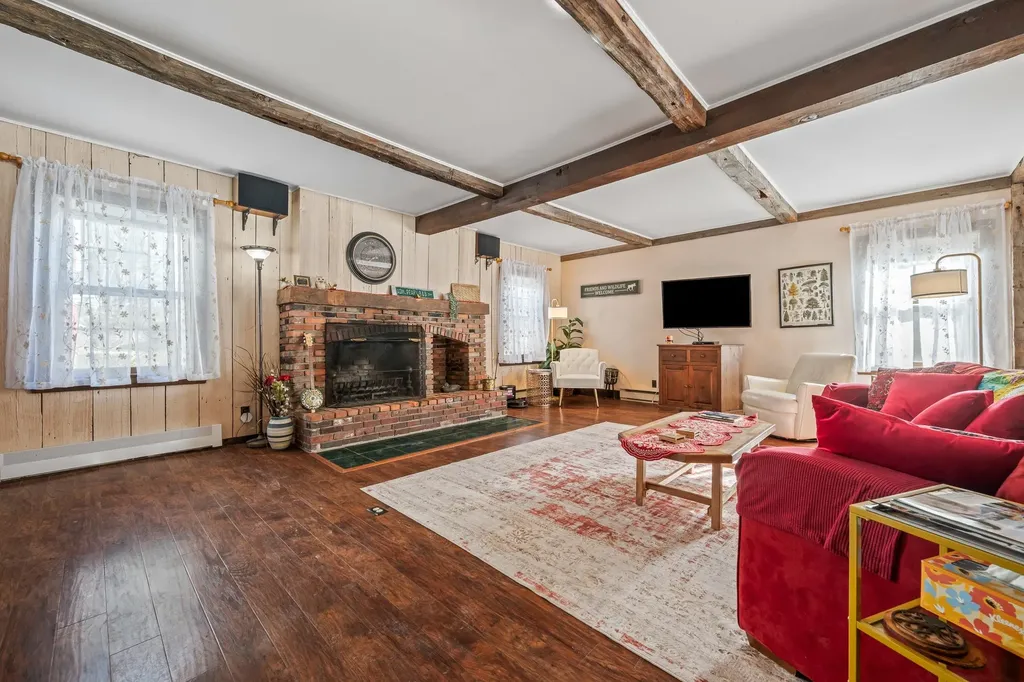 27 Elm Street Fryeburg ME 04037