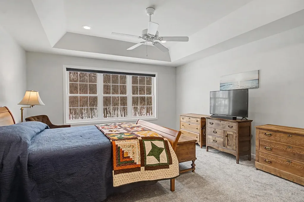 187 Annas Court Colchester VT 05446