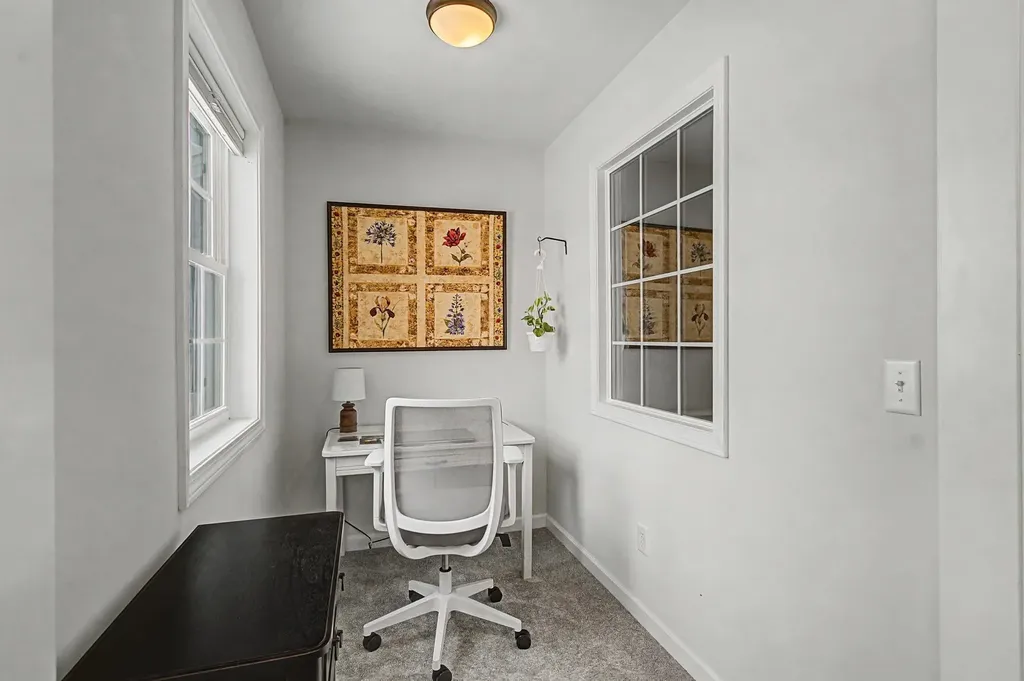 187 Annas Court Colchester VT 05446