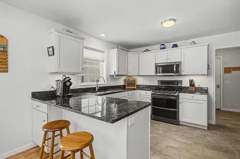 187 Annas Court Colchester VT 05446