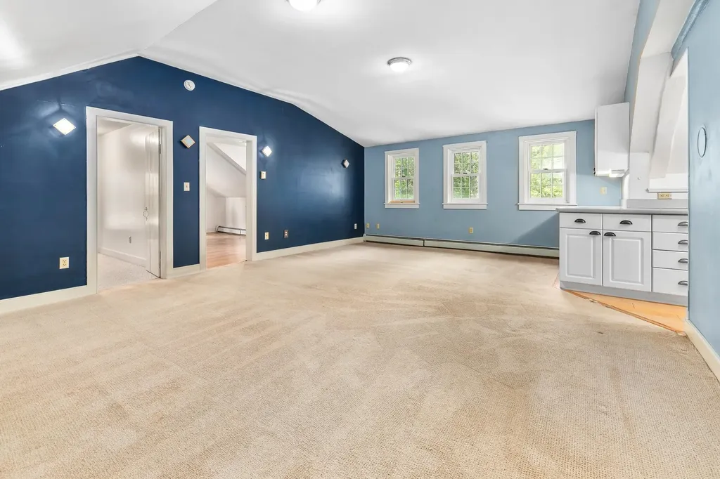 85 Dartmouth College Highway Lyme NH 03768