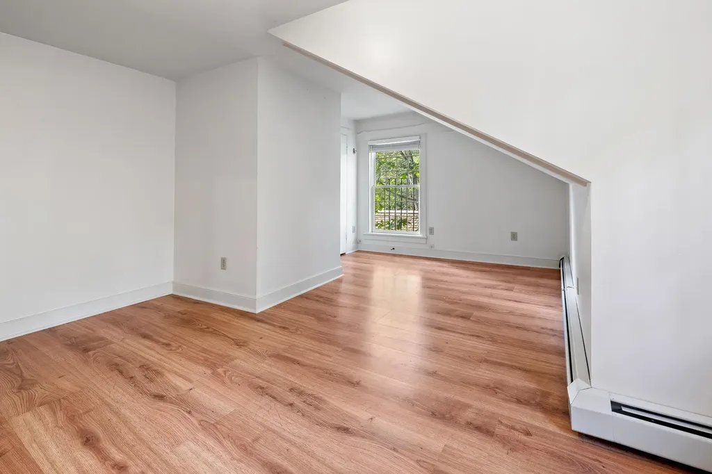 85 Dartmouth College Highway Lyme NH 03768