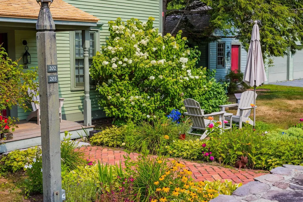 85 Dartmouth College Highway Lyme NH 03768