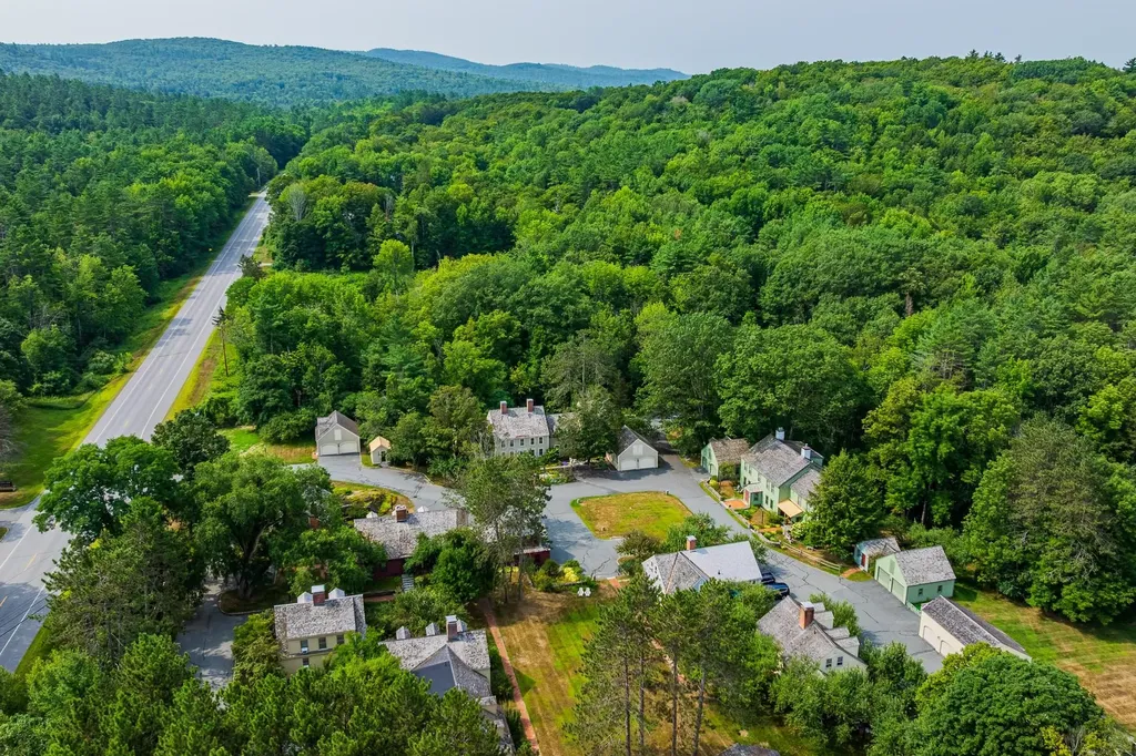 85 Dartmouth College Highway Lyme NH 03768