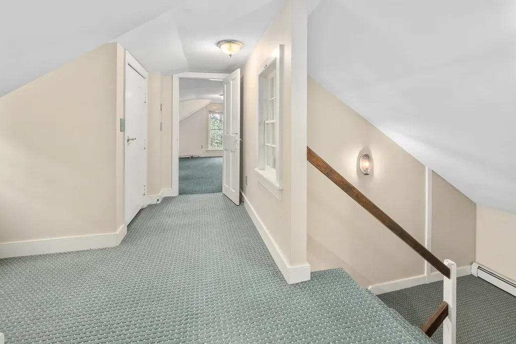 85 Dartmouth College Highway Lyme NH 03768