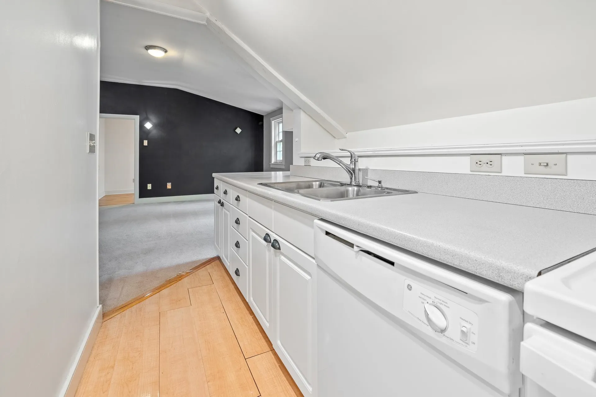 85 Dartmouth College Highway Lyme NH 03768