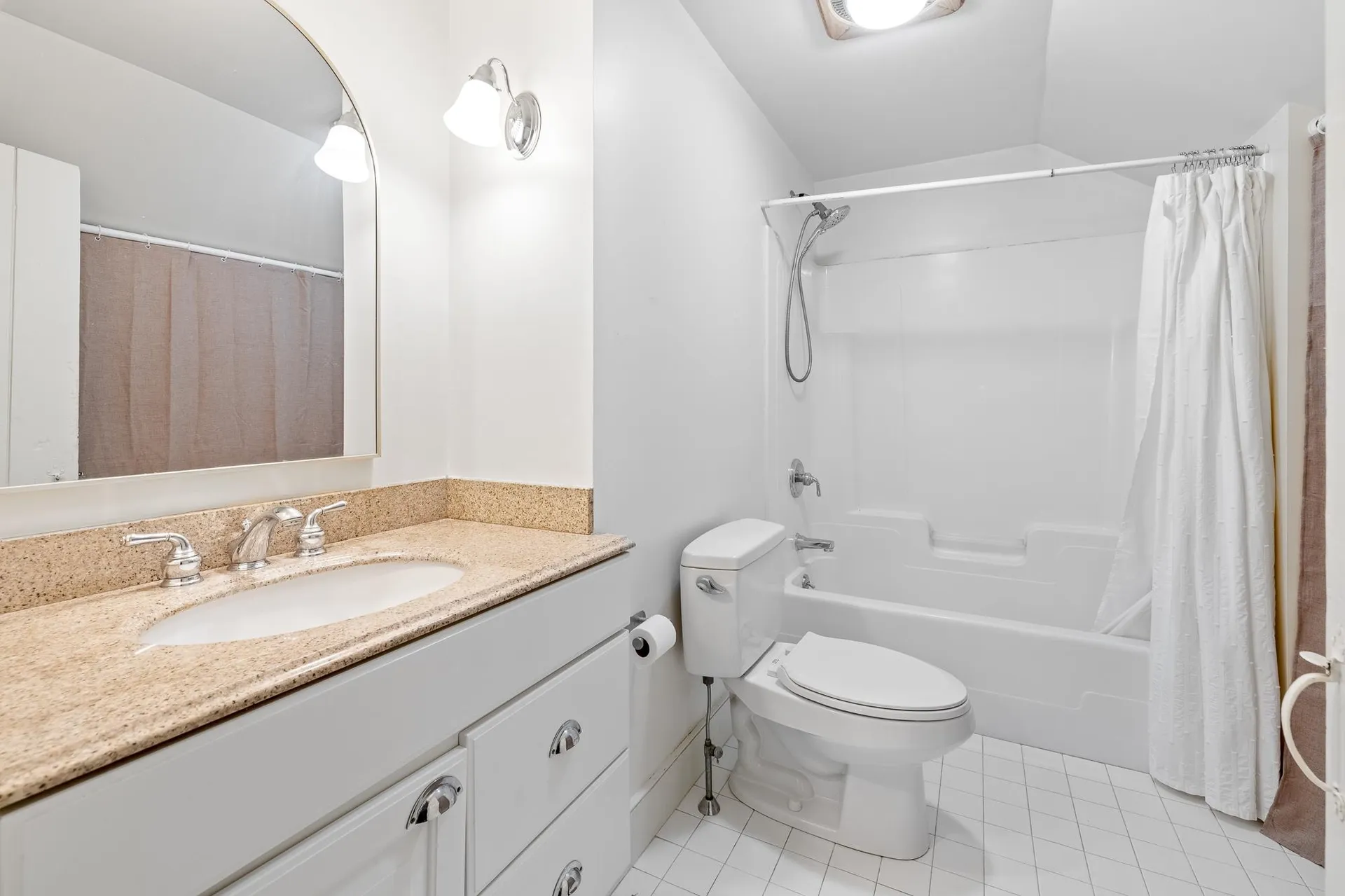 85 Dartmouth College Highway Lyme NH 03768