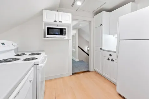 85 Dartmouth College Highway Lyme NH 03768