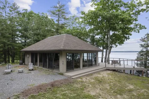 228 Cushing Road Newmarket NH 03857