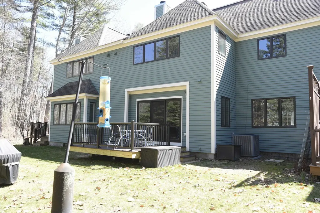 21 Clearwater Drive Dover NH 03820