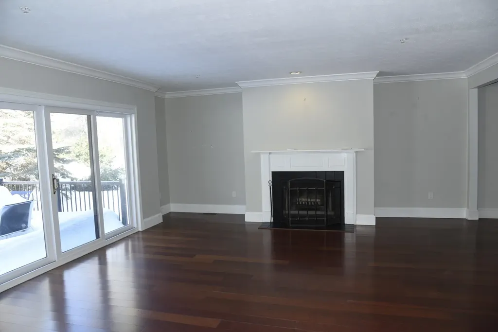 21 Clearwater Drive Dover NH 03820