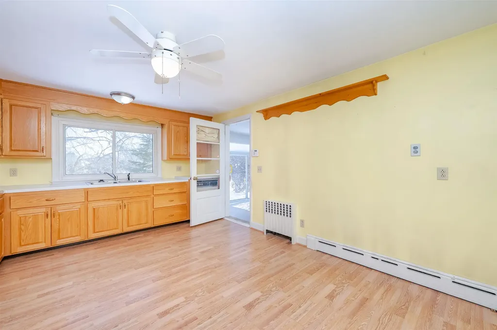 12 Marial Avenue Biddeford ME 04005