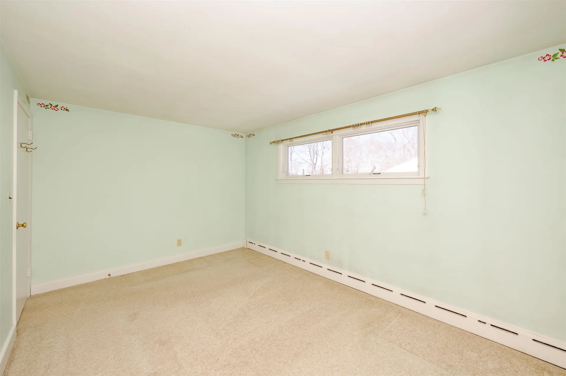 12 Marial Avenue Biddeford ME 04005