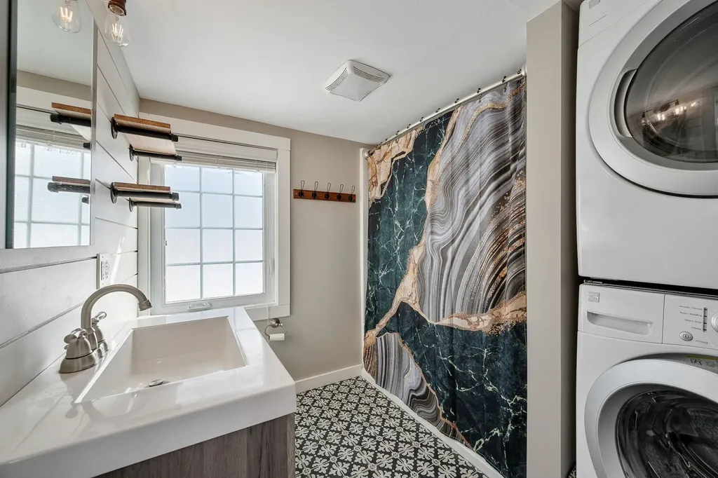 230 Bean Road Colchester VT 05446